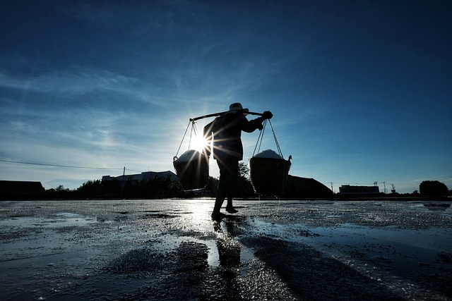 Travail Décent et Gouvernance Extractive : Un Enjeu pour un Développement Durable
